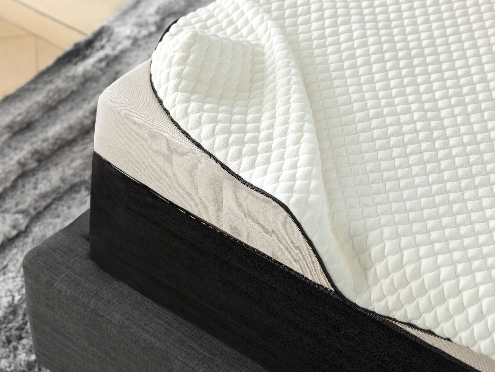 Phoenix iSelect® Hybrid Mattress